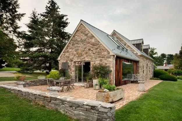 Taş Villa — Konut & Villa